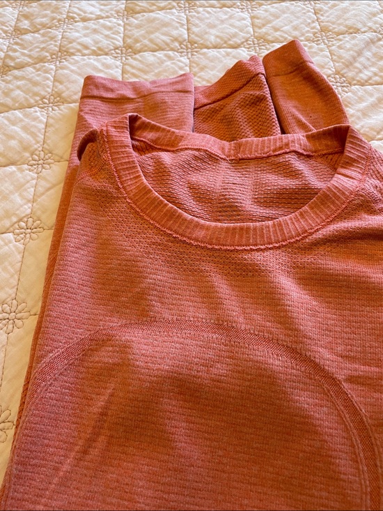 lululemon athletica Tops - Lululemon Tee
